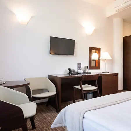 Tatra Hotel 4*