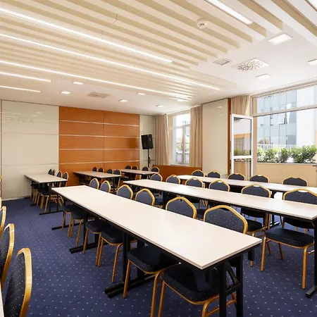 Tatra Hotel Pressburg