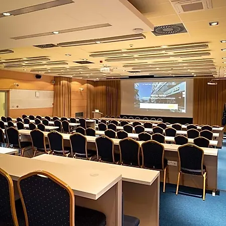 Tatra Hotel Pressburg